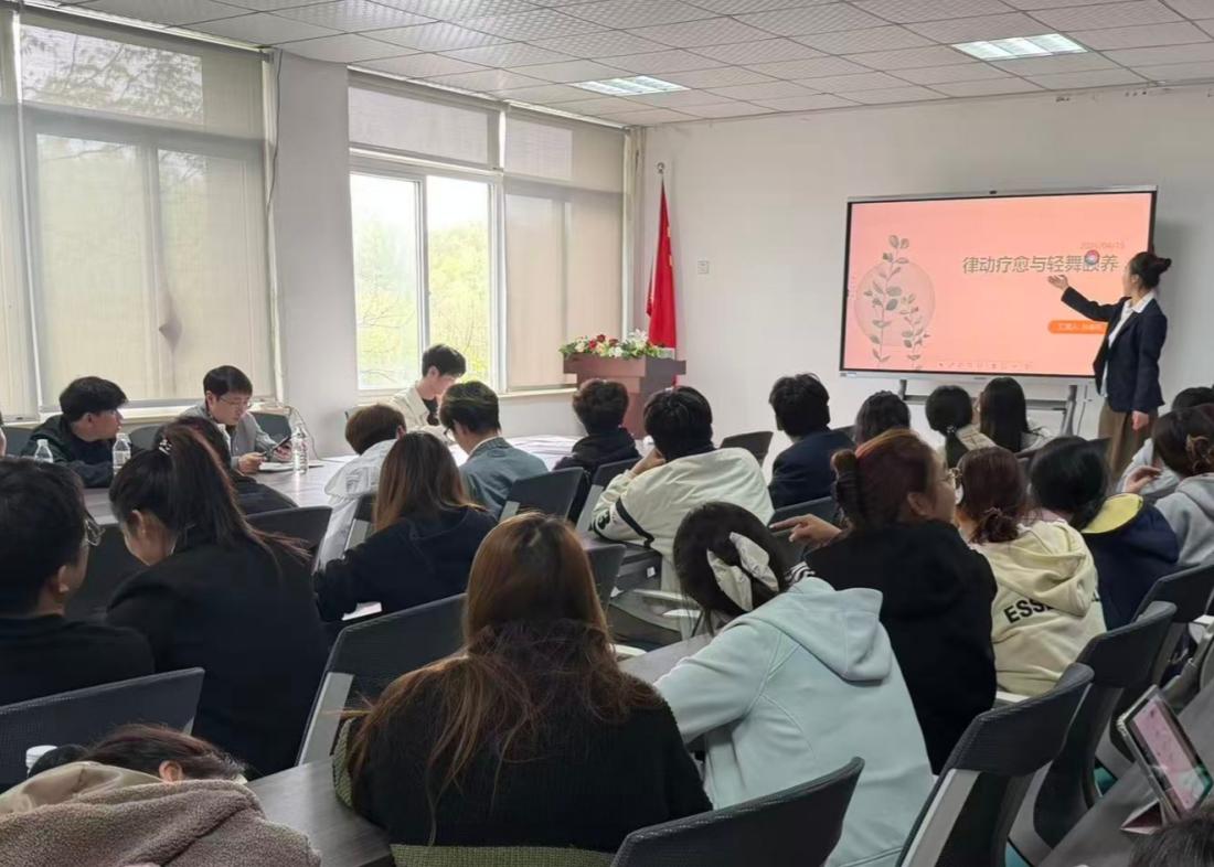 艺术学院启动第六届“新华杯”大学生创新大赛暨安徽省大学生创新大赛（2026）院级选拔赛