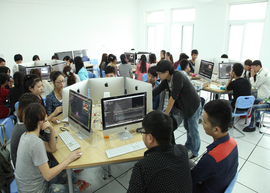 非编渲染实验实训室简介