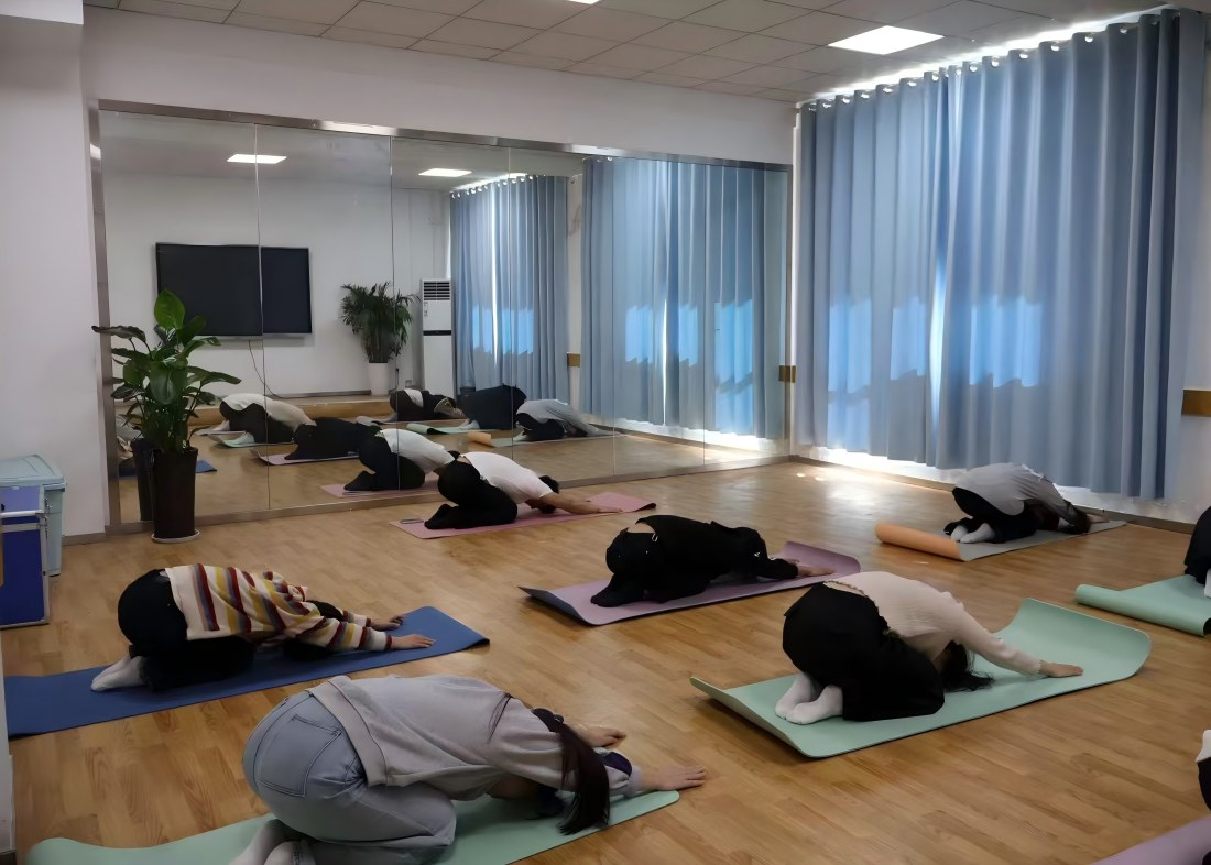 “灵韵伽人·悦享当下”——以瑜伽之名，赴一场心灵之约