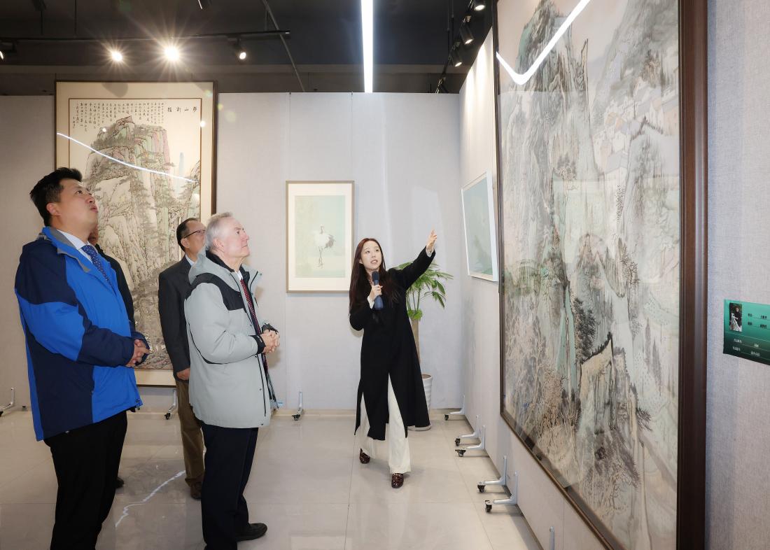 艺术展示中心简介