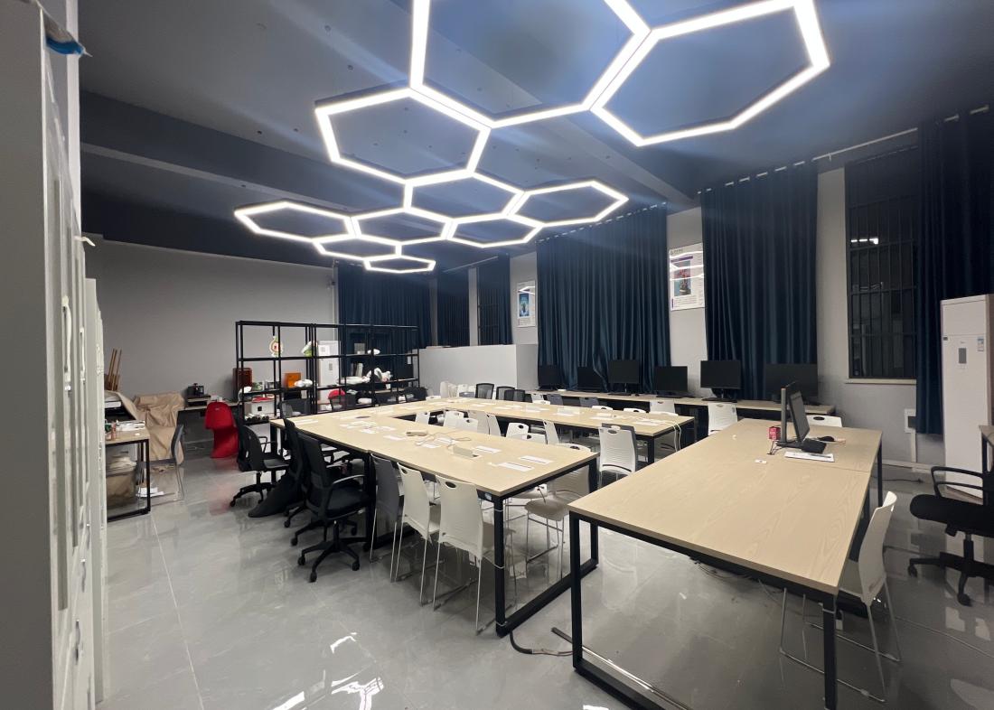 动画新媒体工作室简介