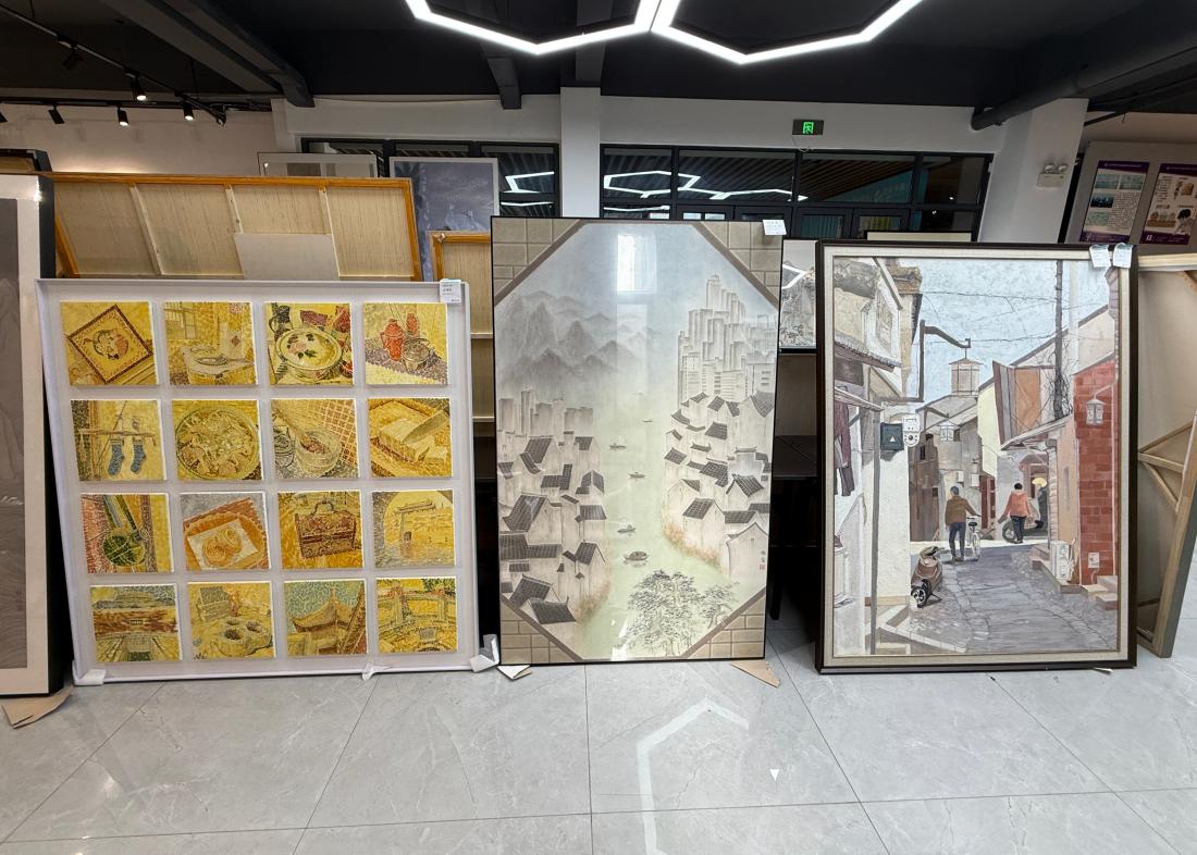 艺术学院毕业设计作品展在展厅精彩亮相 多元作品展现学子创意与实力