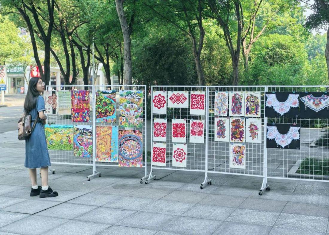 妙笔承古韵 巧手绘民艺——艺术学院举办《民间美术》课程作品展